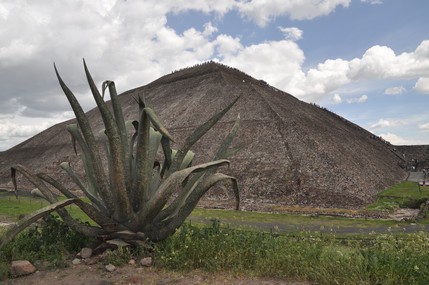teotihuacan.jpg